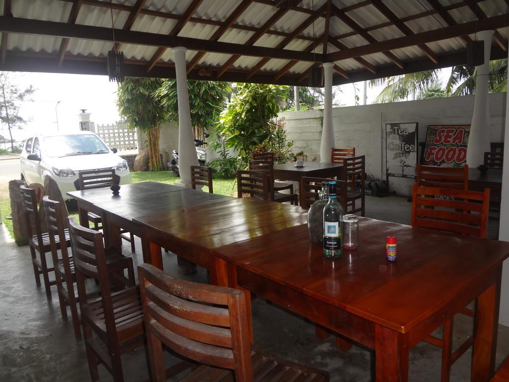 Ceylon Surf Guest And Restaurant Weligama Exterior foto